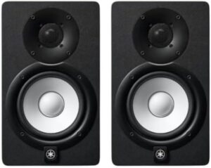 YAMAHA HS5 2-Way 70W Studio Monitor Bundle