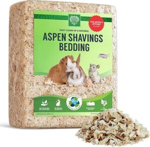 Small Pet Select Premium Aspen Bedding, Indoor/Outdoor Pets, 41 L