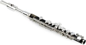 YAMAHA YPC-32 Student Piccolo with Nickel Silver Headjoint