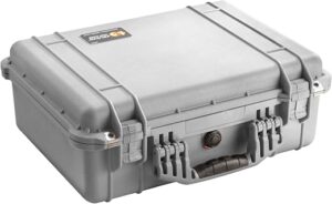 Pelican 1520 Camera Case With Foam (Silver)