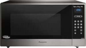 Panasonic 1.6 Cu. Ft. Cyclonic Wave Microwave Oven