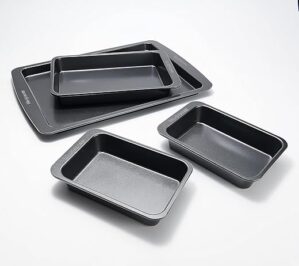 Blue Jean Chef 4-Piece Sheet Pan Dinner Set
