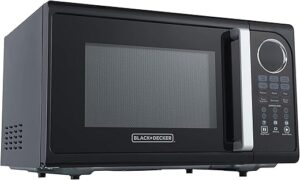 BLACK+DECKER Digital Microwave, 0.9 Cu. Ft., Black