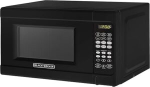 BLACK+DECKER EM720CPI-PMB 700-Watt Microwave, Black