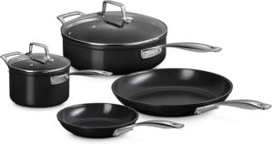 Le Creuset Essential Non-stick Ceramic Cookware Set
