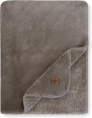 UGG Whitecap Plush Flannel Oversized Fleece Blanket, 18964