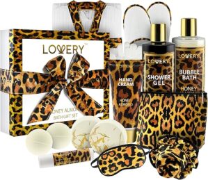 LOVERY Christmas Spa Kit With Honey Almond