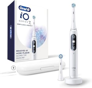 Oral-B iO Deep Clean Electric Toothbrush Set