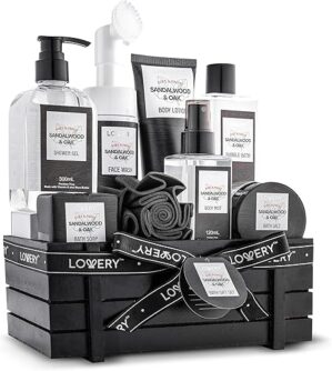 LOVERY Sandalwood Oak Men’s Spa Kit