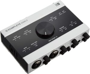 Native Instruments Komplete Audio 6 USB Interface With Software
