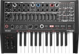 ARTURIA MiniBrute 2 Semi-Modular Analog Synthesizer