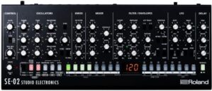 Roland SE-02 Boutique Analog Synthesizer