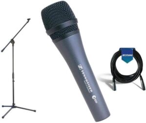 Sennheiser E 835 Dynamic Vocal Microphone Bundle