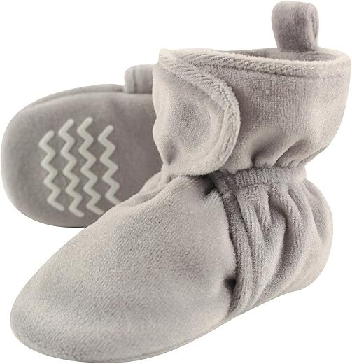 Hudson Baby Baby Girls’ Cozy Velour Booties