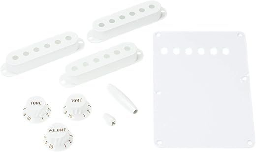 Fender Fender Vintage-Style Stratocaster Accessory Kit, White