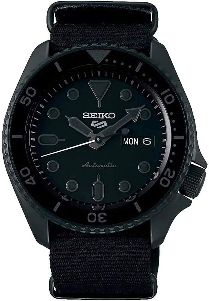 SEIKO Men’s Automatic Black Dial Sports Watch