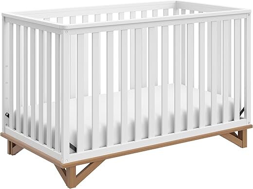 STORKCRAFT Santa Monica Convertible Crib (White/Driftwood)